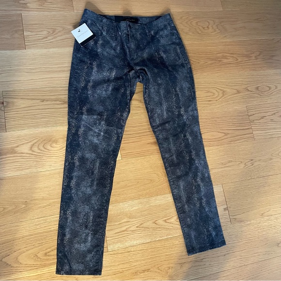 New Listing Letโs Poshing ๐๐ ๐๐ Welcome Fall!! ๐๐พ๐งก - Picture 7 of 11